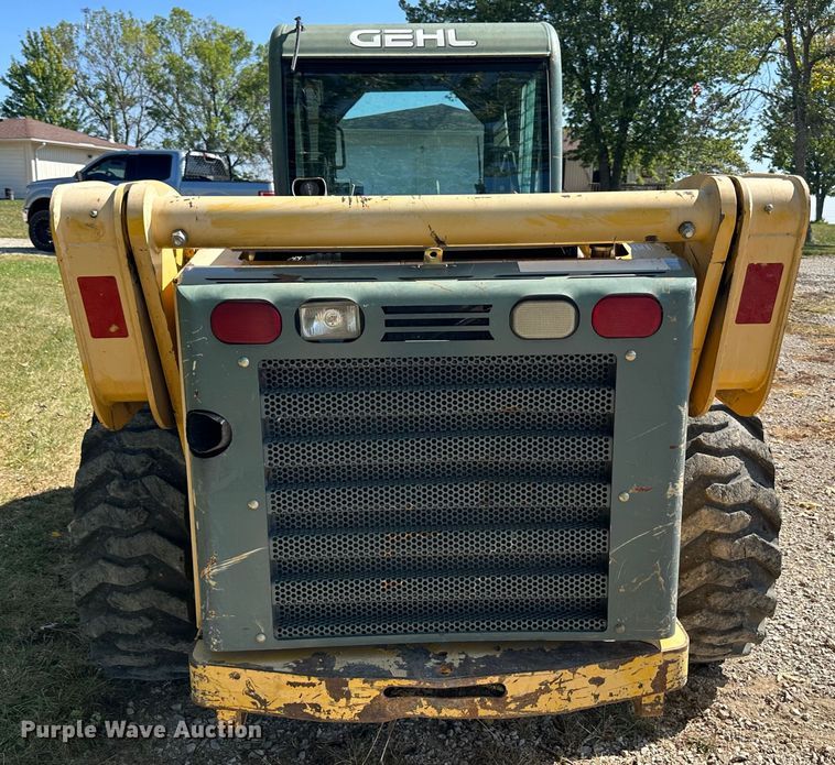 image for item JD9045 2008 Gehl 7810  skid steer loader