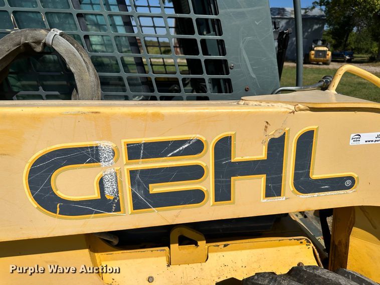 image for item JD9045 2008 Gehl 7810  skid steer loader