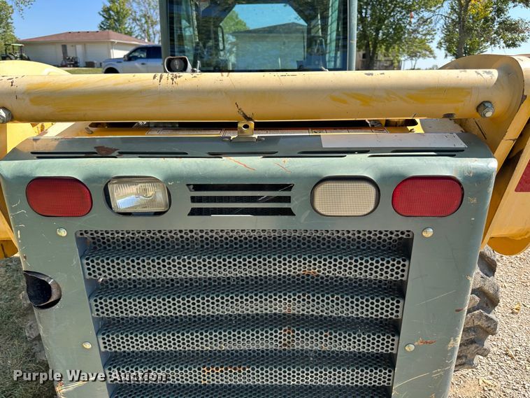 image for item JD9045 2008 Gehl 7810  skid steer loader