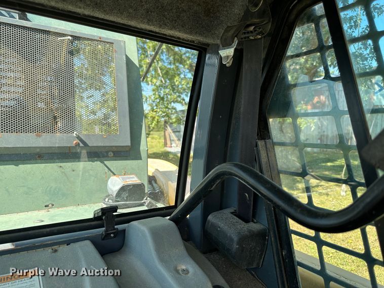 image for item JD9045 2008 Gehl 7810  skid steer loader