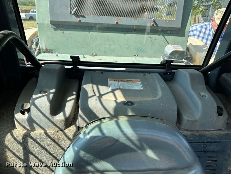 image for item JD9045 2008 Gehl 7810  skid steer loader