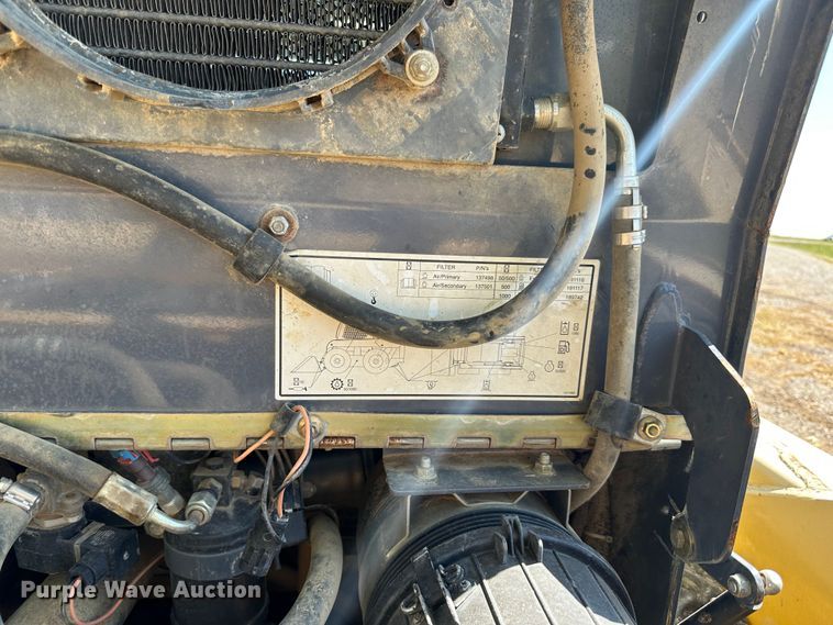 image for item JD9045 2008 Gehl 7810  skid steer loader