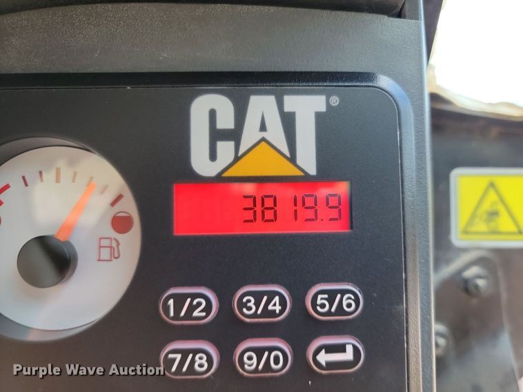 image for item JE9533 2010 Caterpillar 279C  tracked skid steer loader