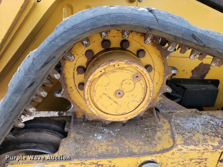 image for item JE9533 2010 Caterpillar 279C  tracked skid steer loader