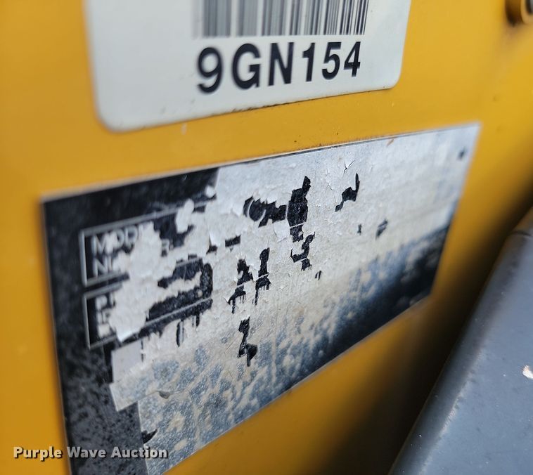 image for item JE9533 2010 Caterpillar 279C  tracked skid steer loader