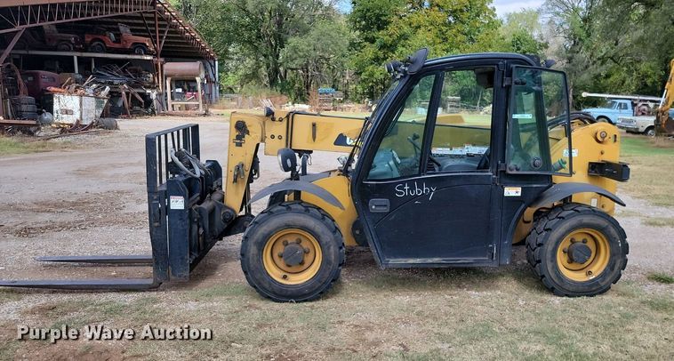 image for item JE9534 2012 Caterpillar TH255  telehandler