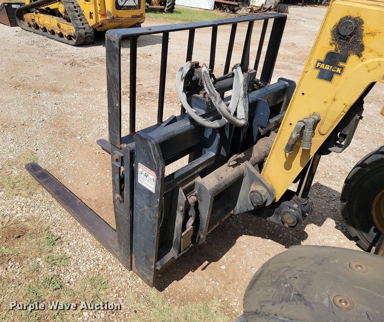 image for item JE9534 2012 Caterpillar TH255  telehandler