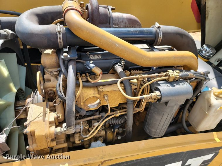 image for item JE9534 2012 Caterpillar TH255  telehandler