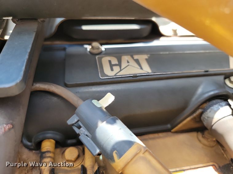 image for item JE9534 2012 Caterpillar TH255  telehandler