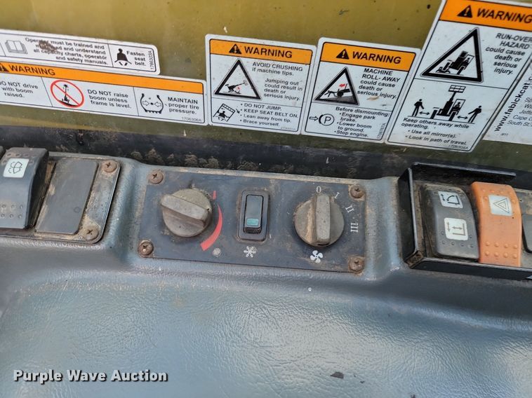 image for item JE9534 2012 Caterpillar TH255  telehandler