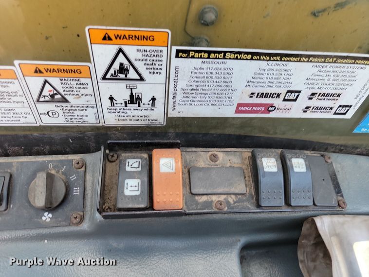 image for item JE9534 2012 Caterpillar TH255  telehandler