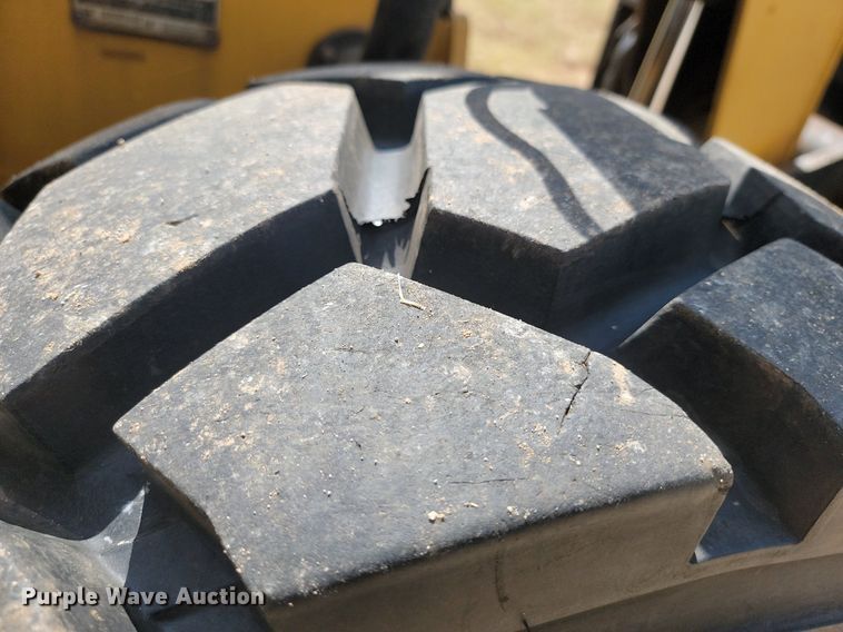 image for item JE9534 2012 Caterpillar TH255  telehandler