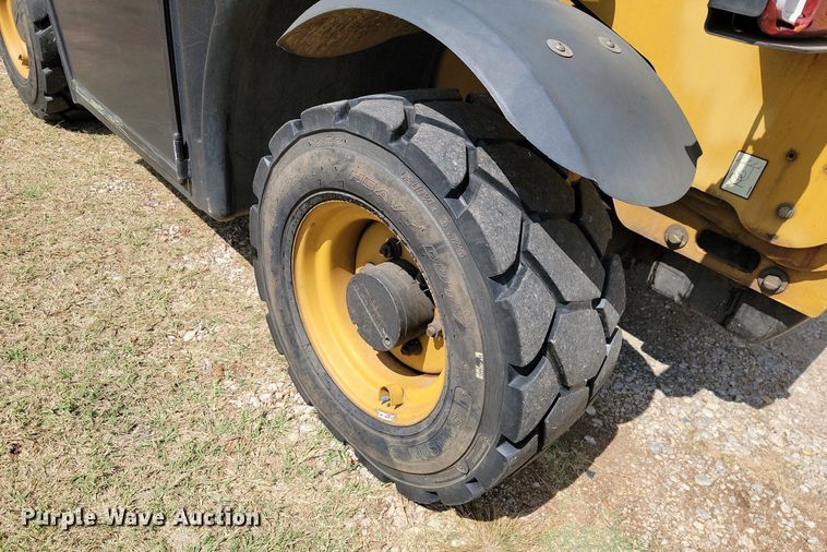 image for item JE9534 2012 Caterpillar TH255  telehandler