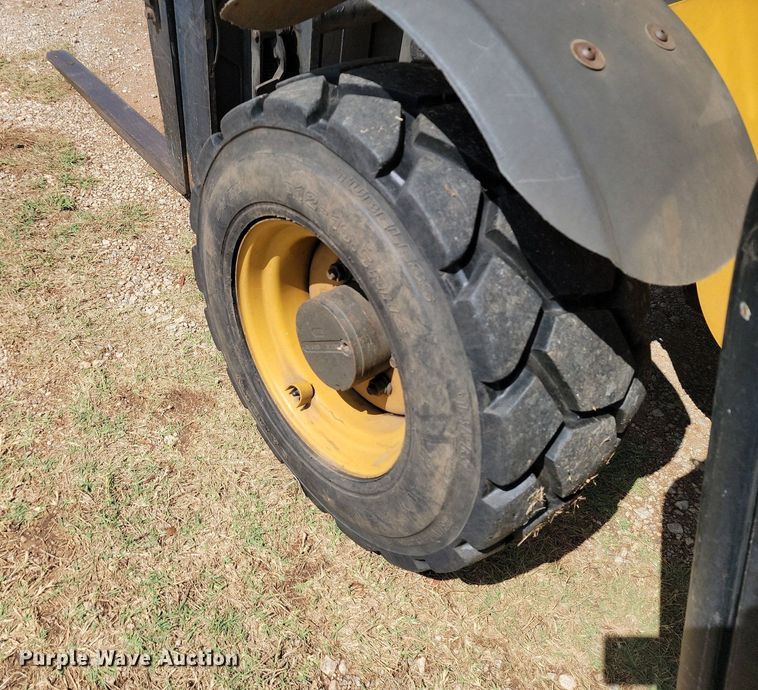 image for item JE9534 2012 Caterpillar TH255  telehandler