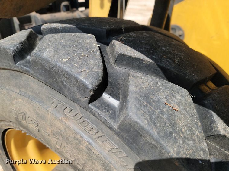 image for item JE9534 2012 Caterpillar TH255  telehandler