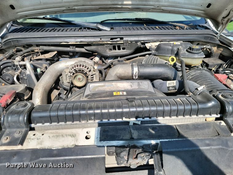 image for item JE9536 2006 Ford F-550 XL Super Duty  bucket truck