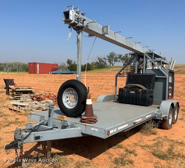 image for item JJ9927 2014 CellXion RCLX35  Utility trailer with boom