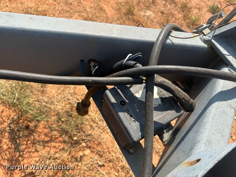 image for item JJ9927 2014 CellXion RCLX35  Utility trailer with boom