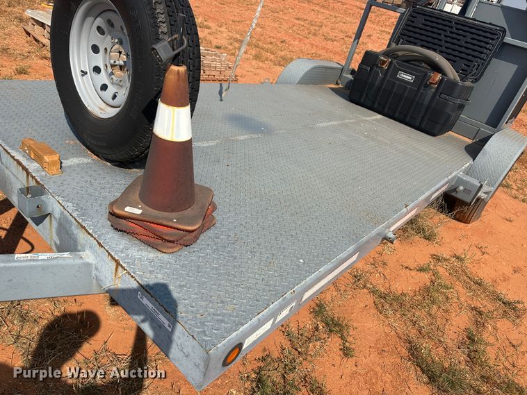 image for item JJ9927 2014 CellXion RCLX35  Utility trailer with boom