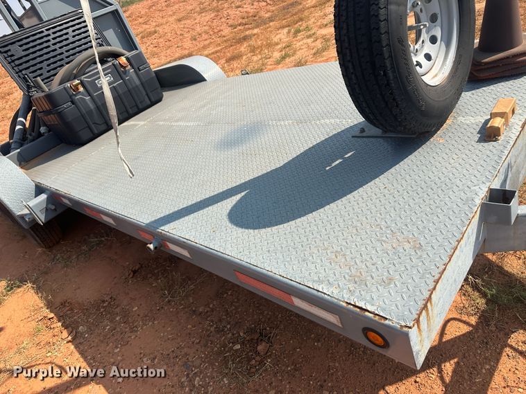 image for item JJ9927 2014 CellXion RCLX35  Utility trailer with boom