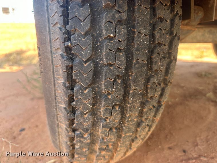 image for item JJ9927 2014 CellXion RCLX35  Utility trailer with boom