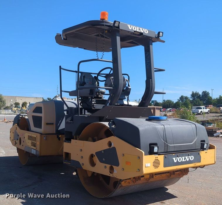 image for item KB9379 2014 Volvo DD110B  double drum vibratory roller