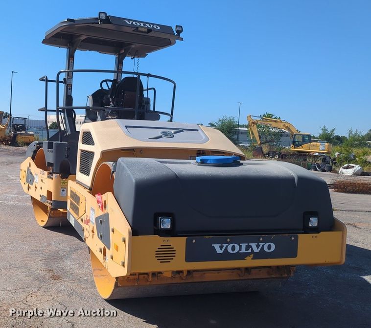 image for item KB9379 2014 Volvo DD110B  double drum vibratory roller