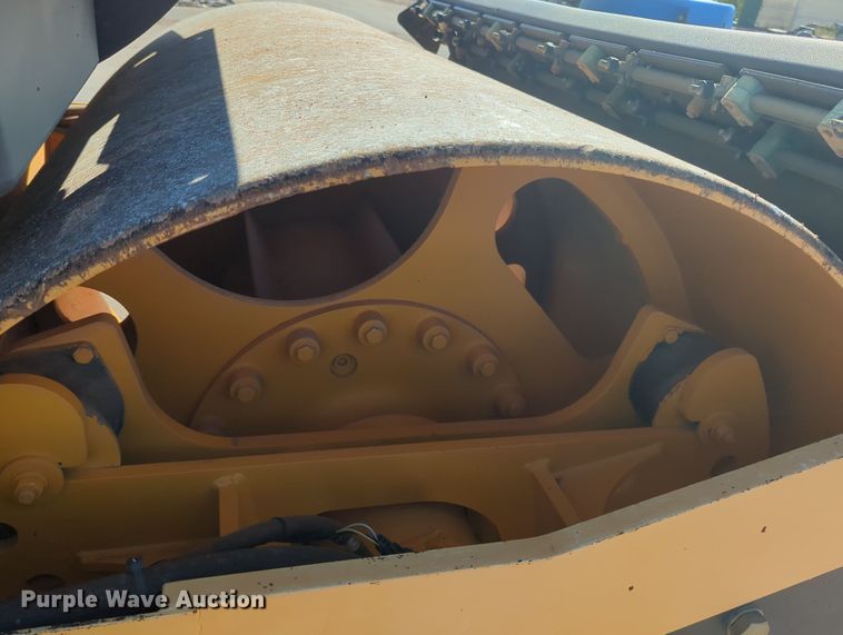 image for item KB9379 2014 Volvo DD110B  double drum vibratory roller