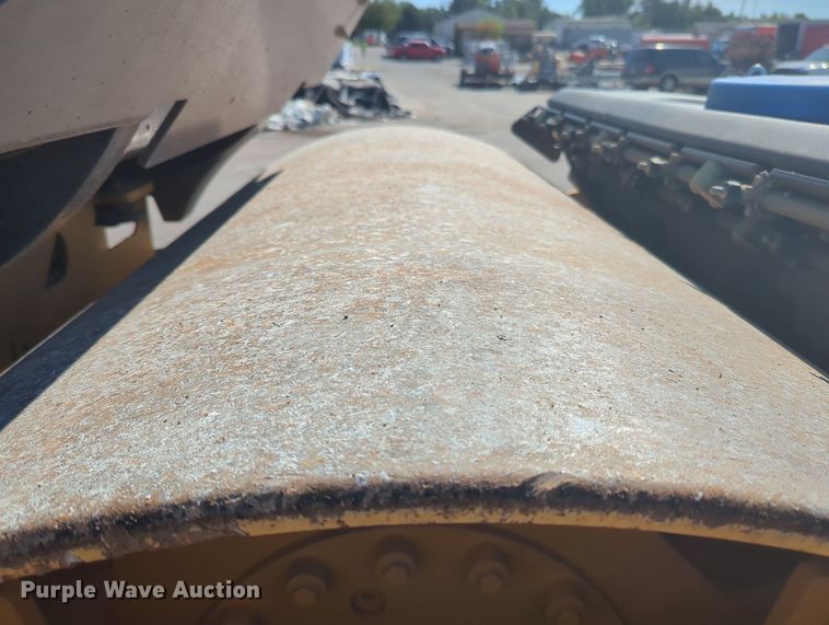 image for item KB9379 2014 Volvo DD110B  double drum vibratory roller