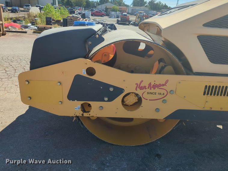 image for item KB9379 2014 Volvo DD110B  double drum vibratory roller
