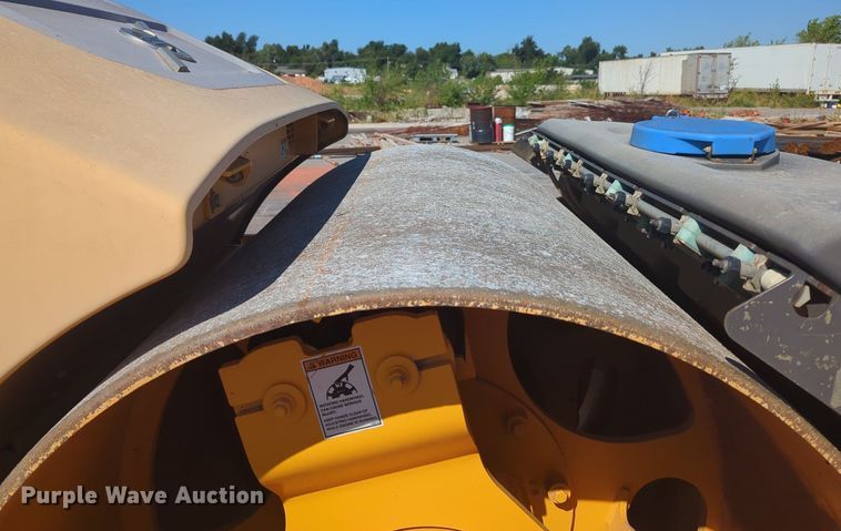 image for item KB9379 2014 Volvo DD110B  double drum vibratory roller