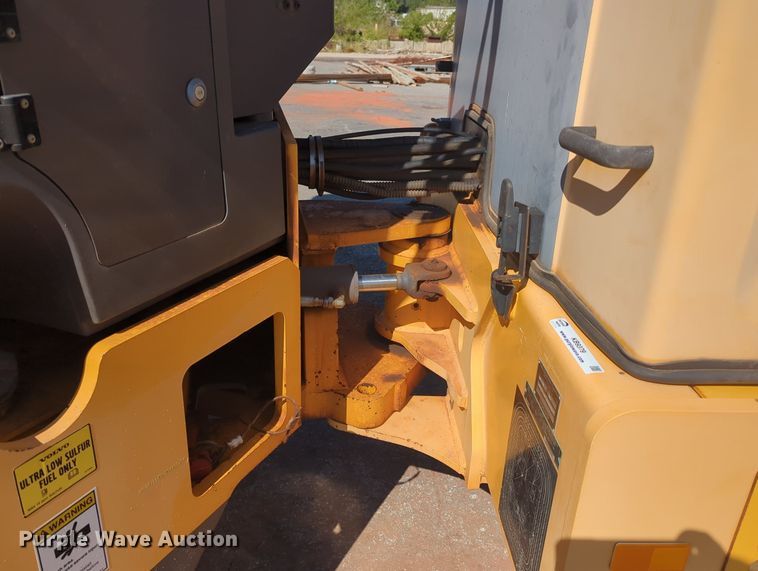 image for item KB9379 2014 Volvo DD110B  double drum vibratory roller