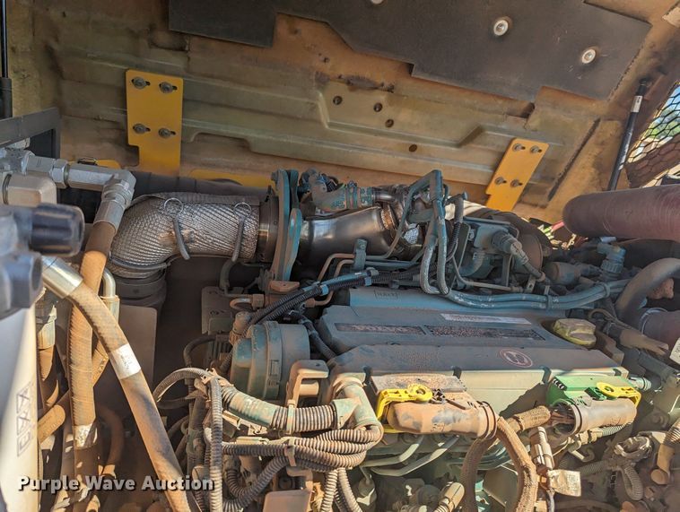 image for item KB9379 2014 Volvo DD110B  double drum vibratory roller