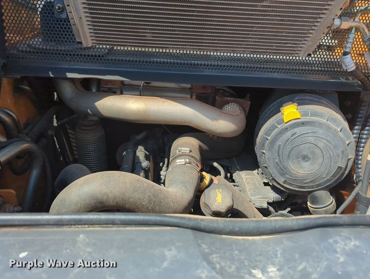 image for item KB9392 2017 Case TR270  tracked skid steer loader