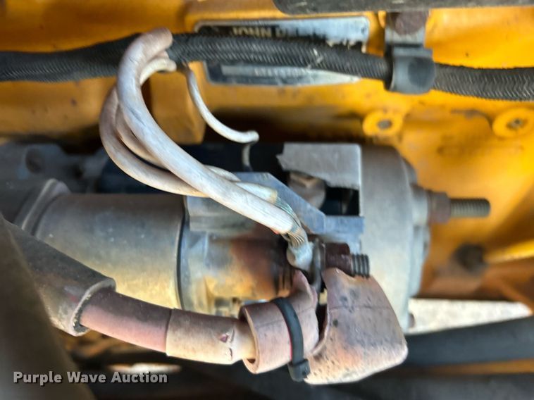 image for item KH9468 1991 John Deere 410D  backhoe