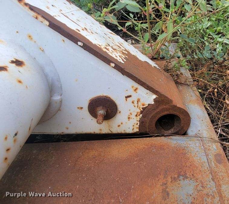 image for item KS9144 Bobcat S300  skid steer loader arms