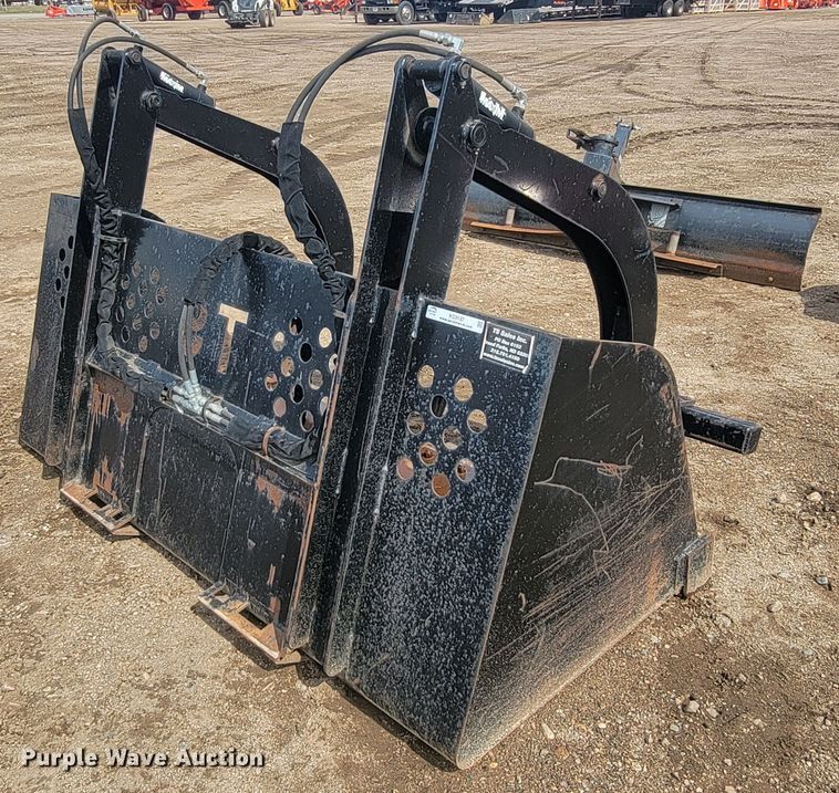 image for item KS9147 TS  84" W skid steer bucket