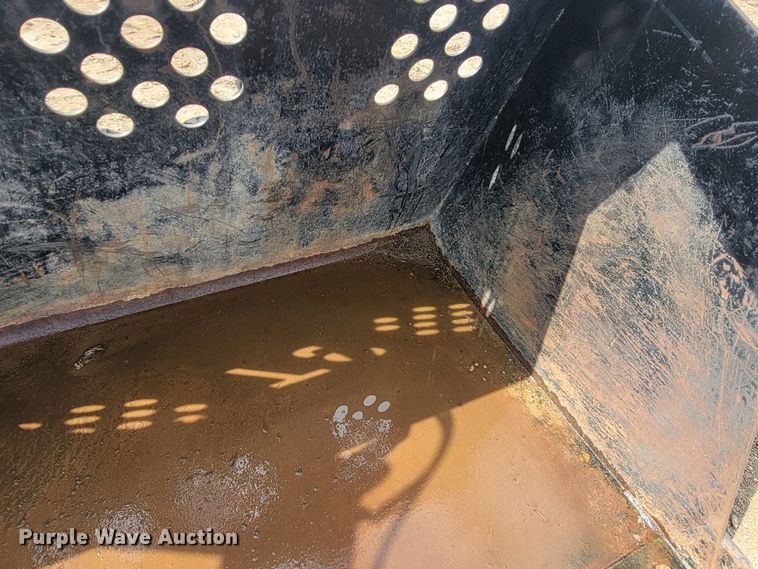 image for item KS9147 TS  84" W skid steer bucket