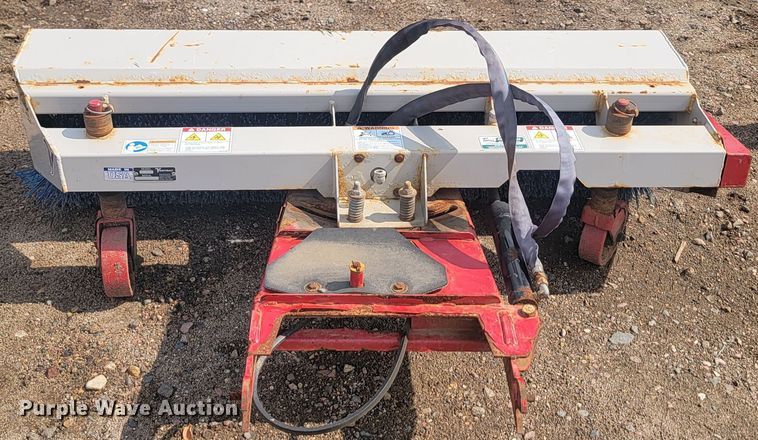 image for item KS9152 Ventrac LB540  56" W broom