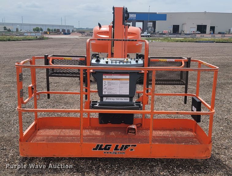image for item KS9154 2006 JLG 460SJ  boom lift