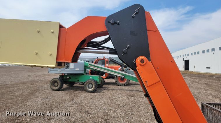 image for item KS9154 2006 JLG 460SJ  boom lift