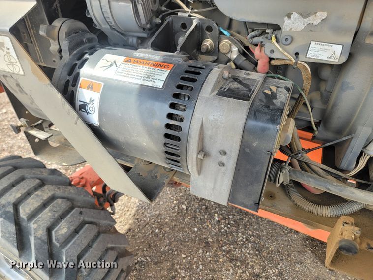 image for item KS9154 2006 JLG 460SJ  boom lift