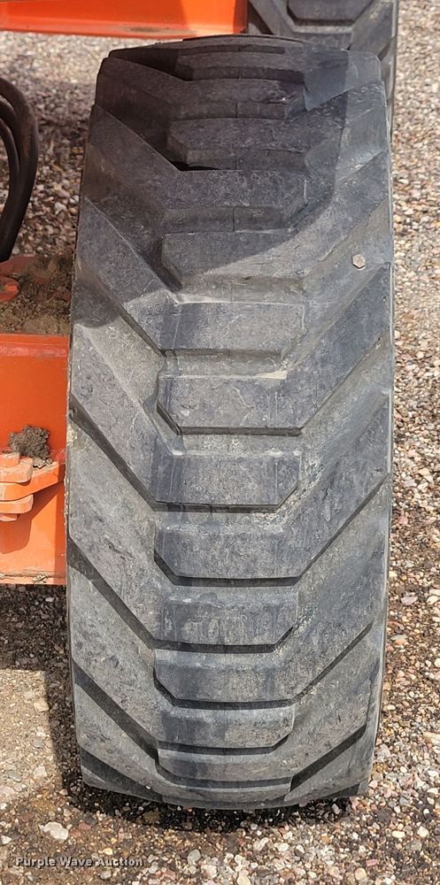 image for item KS9154 2006 JLG 460SJ  boom lift