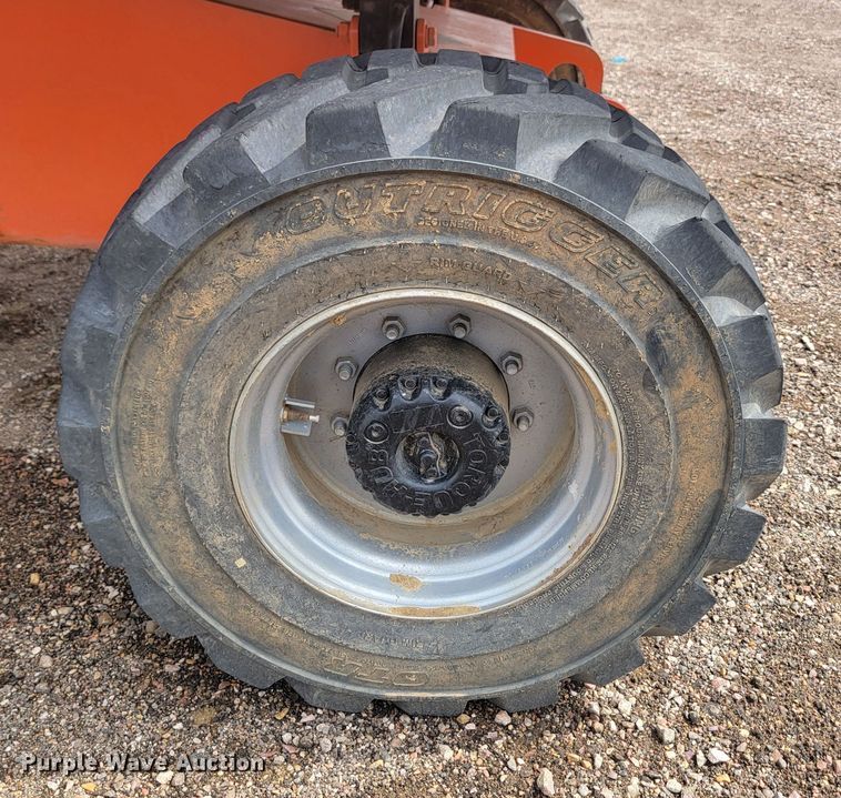 image for item KS9154 2006 JLG 460SJ  boom lift