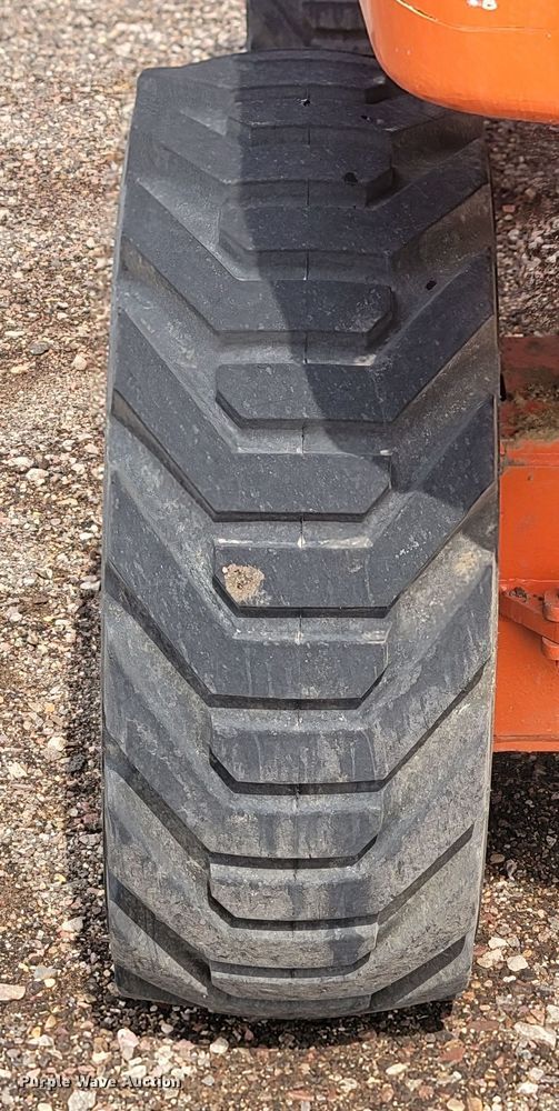 image for item KS9154 2006 JLG 460SJ  boom lift