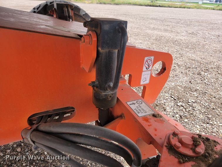 image for item KS9154 2006 JLG 460SJ  boom lift