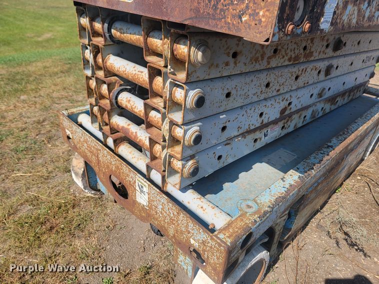 image for item KS9182 Genie GS-3246  scissor lift