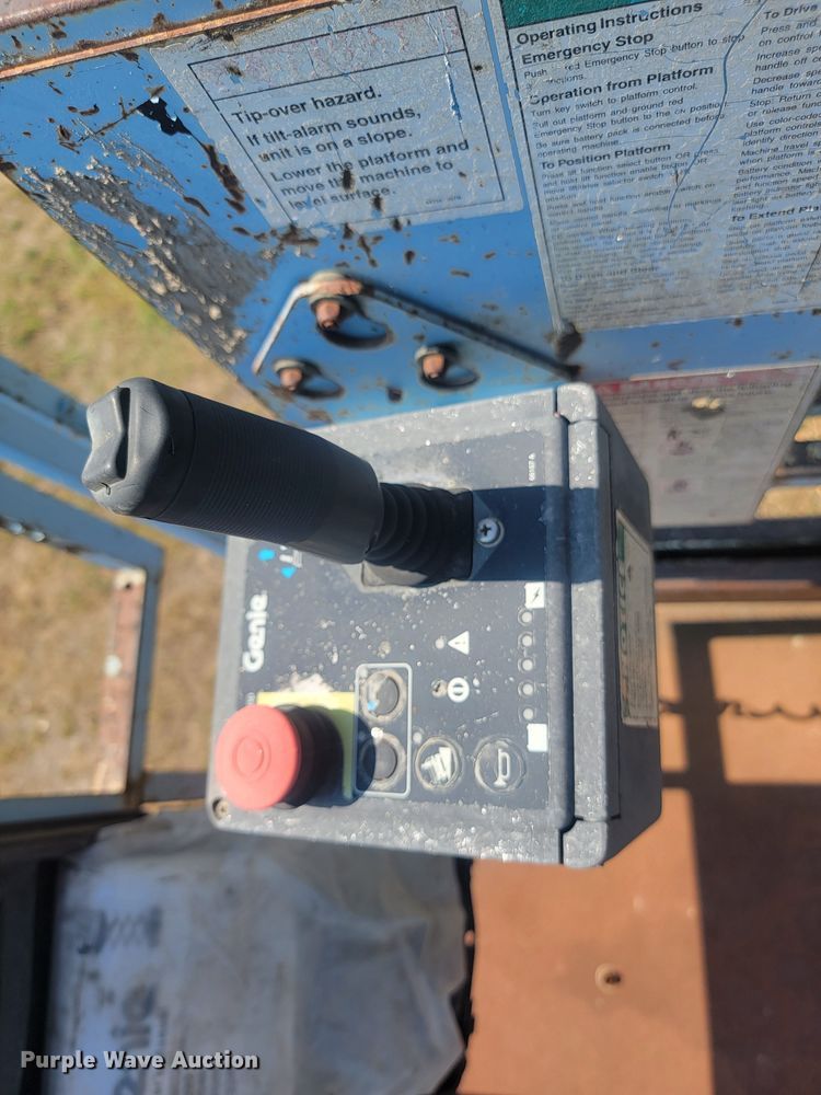 image for item KS9182 Genie GS-3246  scissor lift