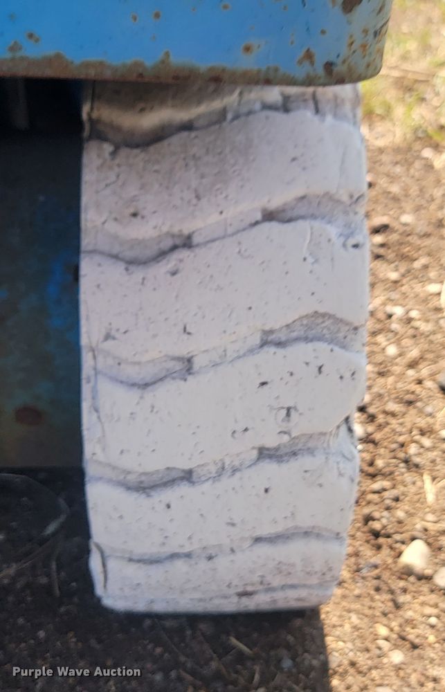 image for item KS9182 Genie GS-3246  scissor lift