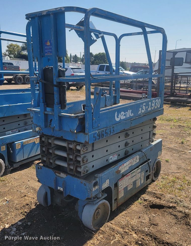 image for item KS9183 Genie GS-1930  scissor lift
